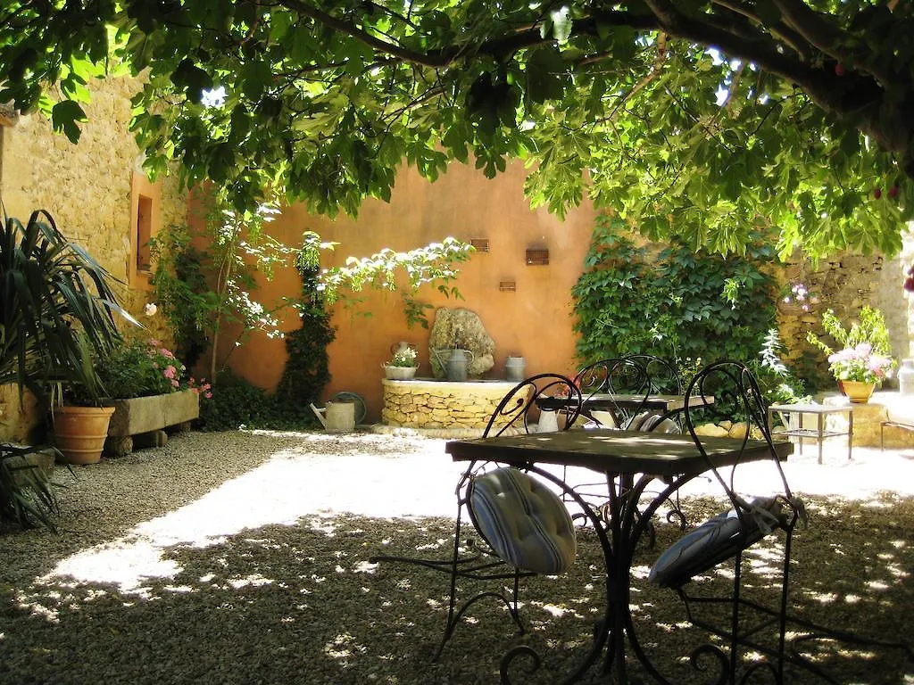 Mas De Foncaudette Bed & Breakfast Lourmarin